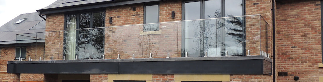 Mini Post Frameless Spigot Balustrade